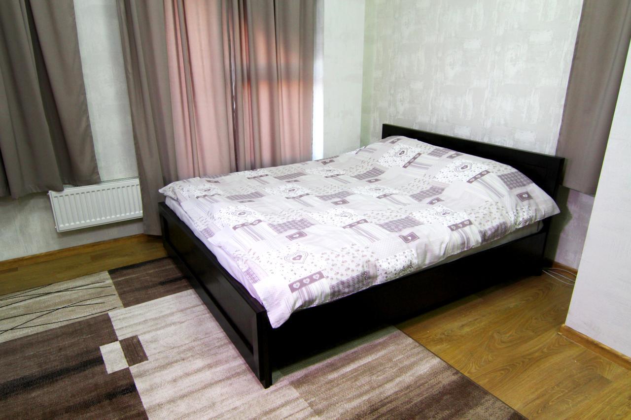 Apelsin Apartment Била Церква Екстериор снимка